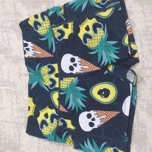 CVG Skulls & Ice Cream Shorts M